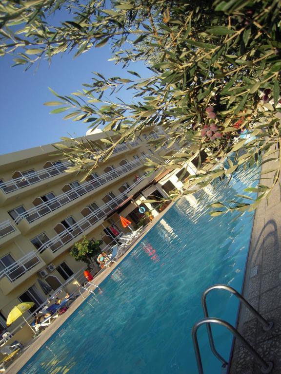 Sunquest Gardens Holiday Resort Limisso Esterno foto